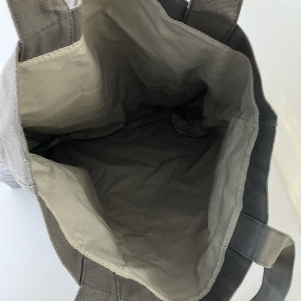 Barton Perreira 10 Years canvas tote bag, great for beach or shopping - Picture 6 of 6